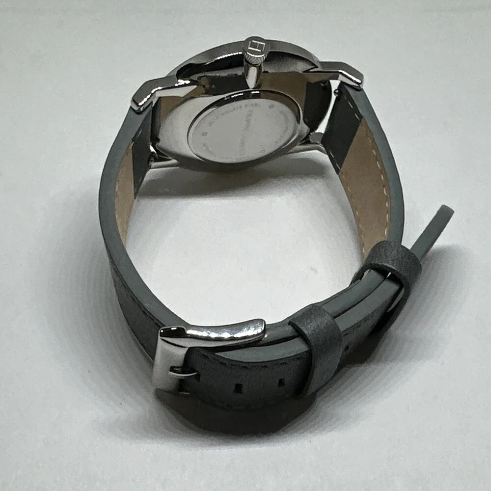 Filippo Loreti Unisex Gray Leather Straps Analog Dial Quartz Wrist Watch NSD34